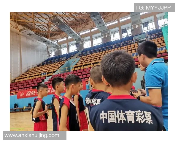 深圳排球队在邀请赛中的灵活性表现值得关注与分析